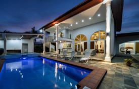 3 dormitorio villa 1624 m² en Panamá (ciudad), Panamá. $1 200 000