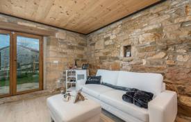 19 dormitorio casa de pueblo 409 m² en Grožnjan, Croacia. 2 150 000 €