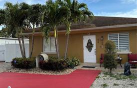 3 dormitorio casa de pueblo 126 m² en Hialeah, Estados Unidos. $620 000