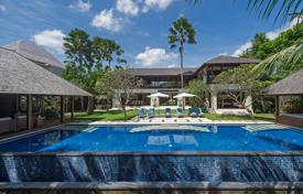 Villa – Canggu, Badung, Indonesia. 5 700 €  por semana
