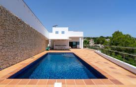 3 dormitorio chalet 250 m² en Benissa, España. 790 000 €