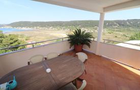 8 dormitorio casa de pueblo 410 m² en Primorje-Gorski Kotar County, Croacia. 2 000 000 €