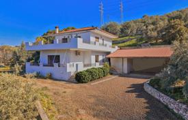 4 dormitorio casa de pueblo 153 m² en Peloponeso, Grecia. Price on request