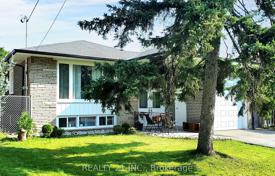 6 dormitorio casa de pueblo en Scarborough, Canadá. C$1 876 000
