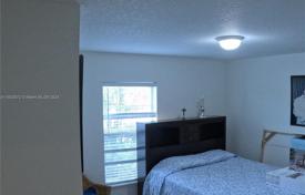 5 dormitorio casa de pueblo 196 m² en Florida, Estados Unidos. $315 000