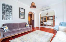 10 dormitorio piso 850 m² en Şişli, Turquía. $2 625 000