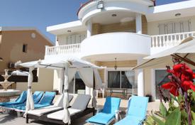 Villa – Pervolia, Larnaca, Chipre. 4 400 €  por semana
