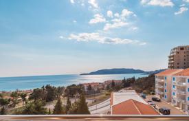3 dormitorio piso 93 m² en Bečići, Montenegro. 353 000 €