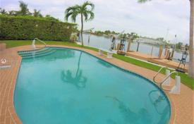 Villa – Miami Beach, Florida, Estados Unidos. $2 450 000