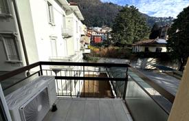 2 dormitorio piso 60 m² en Lago Como, Italia. 350 000 €