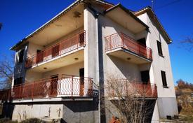 8 dormitorio casa de pueblo 255 m² en Istria County, Croacia. 285 000 €