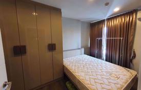 1-dormitorio apartamentos en condominio en Watthana, Tailandia. $135 000