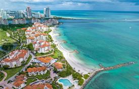 Condominio – Fisher Island Drive, Miami Beach, Florida,  Estados Unidos. $4 500 000
