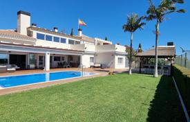 Villa – Torremolinos, Andalucía, España. 1 875 000 €