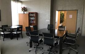 3 dormitorio piso en Scarborough, Canadá. C$867 000