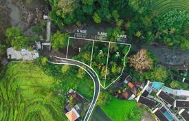 Terreno en Kaba-Kaba, Indonesia. $121 000