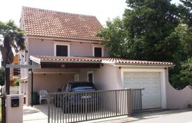 7 dormitorio casa de pueblo 180 m² en Sukošan, Croacia. 650 000 €