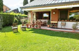 Villa 475 m² en Florencia, Italia. 1 570 000 €