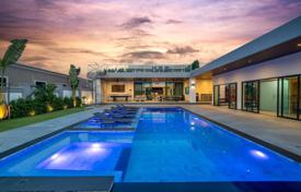 6 dormitorio villa 845 m² en Pattaya, Tailandia. $1 428 000