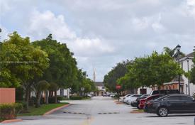 Condominio – Miami Gardens, Miami, Florida,  Estados Unidos. $329 000