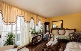 3 dormitorio piso en North York, Canadá. C$799 000