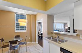 3-dormitorio apartamentos en condominio 173 m² en Collins Avenue, Estados Unidos. $975 000