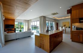 Villa – Choeng Thale, Phuket, Tailandia. 598 000 €