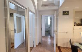 3 dormitorio piso 80 m² en Pula, Croacia. 250 000 €