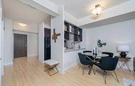 2 dormitorio piso en Scarborough, Canadá. C$717 000