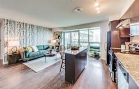 4 dormitorio piso en Etobicoke, Canadá. C$692 000
