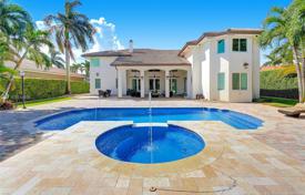 7 dormitorio villa 450 m² en Miami, Estados Unidos. $1 500 000