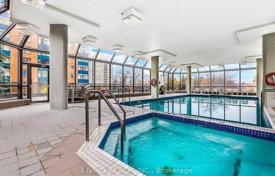 6 dormitorio piso en Scarborough, Canadá. C$692 000