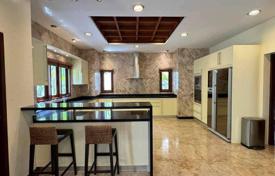 3 dormitorio villa 380 m² en Pattaya, Tailandia. $715 000