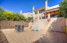 3 dormitorio chalet 138 m² en Moraira, España. 365 000 €