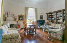 4 dormitorio piso 270 m² en Roma, Italia. 2 000 000 €