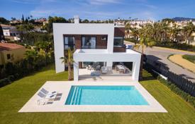 Villa – Málaga, Andalucía, España. 1 490 000 €
