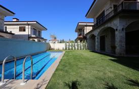 Villa – Döşemealtı, Antalya, Turquía. $841 000