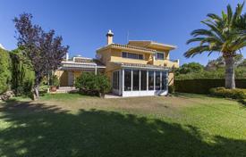 Villa – Marbella, Andalucía, España. 649 000 €