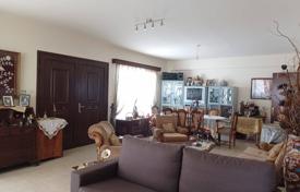 3 dormitorio chalet 220 m² en Limasol (Lemesos), Chipre. 390 000 €