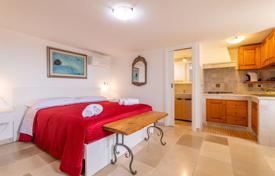 6 dormitorio chalet 160 m² en Ostuni, Italia. 6 400 €  por semana