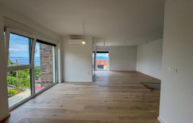 4 dormitorio piso 143 m² en Matulji, Croacia. 459 000 €