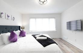 6 dormitorio casa de pueblo en North York, Canadá. C$1 682 000