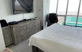 5 dormitorio piso en North York, Canadá. C$1 160 000