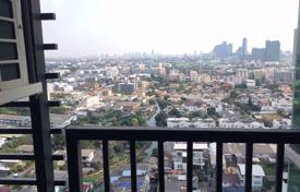 1-dormitorio apartamentos en condominio en Watthana, Tailandia. $116 000