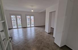 2 dormitorio piso 90 m² en Igalo, Montenegro. 170 000 €