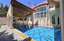 4 dormitorio villa 600 m² en Pattaya, Tailandia. $563 000