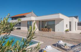 4 dormitorio casa de pueblo 120 m² en Bilice, Croacia. 665 000 €