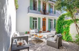 4 dormitorio piso en Cannes, Francia. 950 000 €