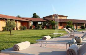 12 dormitorio villa 800 m² en Scarlino, Italia. 1 300 000 €