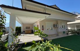 4 dormitorio villa 150 m² en Kemer, Turquía. 23 322 000 TRY